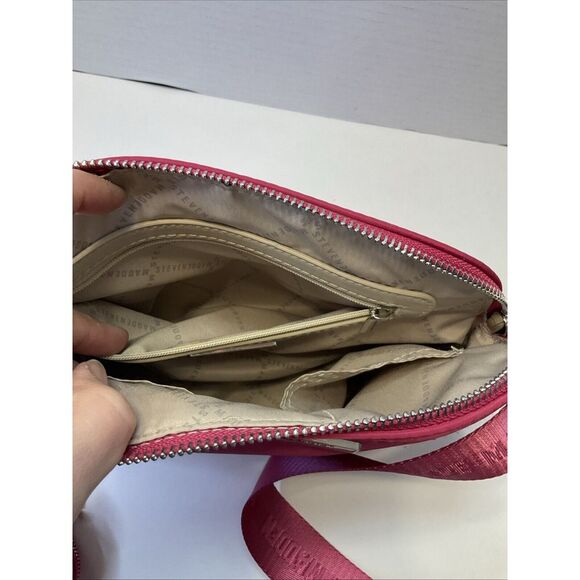 Steve Madden BMAGIENY Rose Fuchsia Pink Nylon Crossbody Bag Purse W AIR POD CASE - Picture 8 of 11
